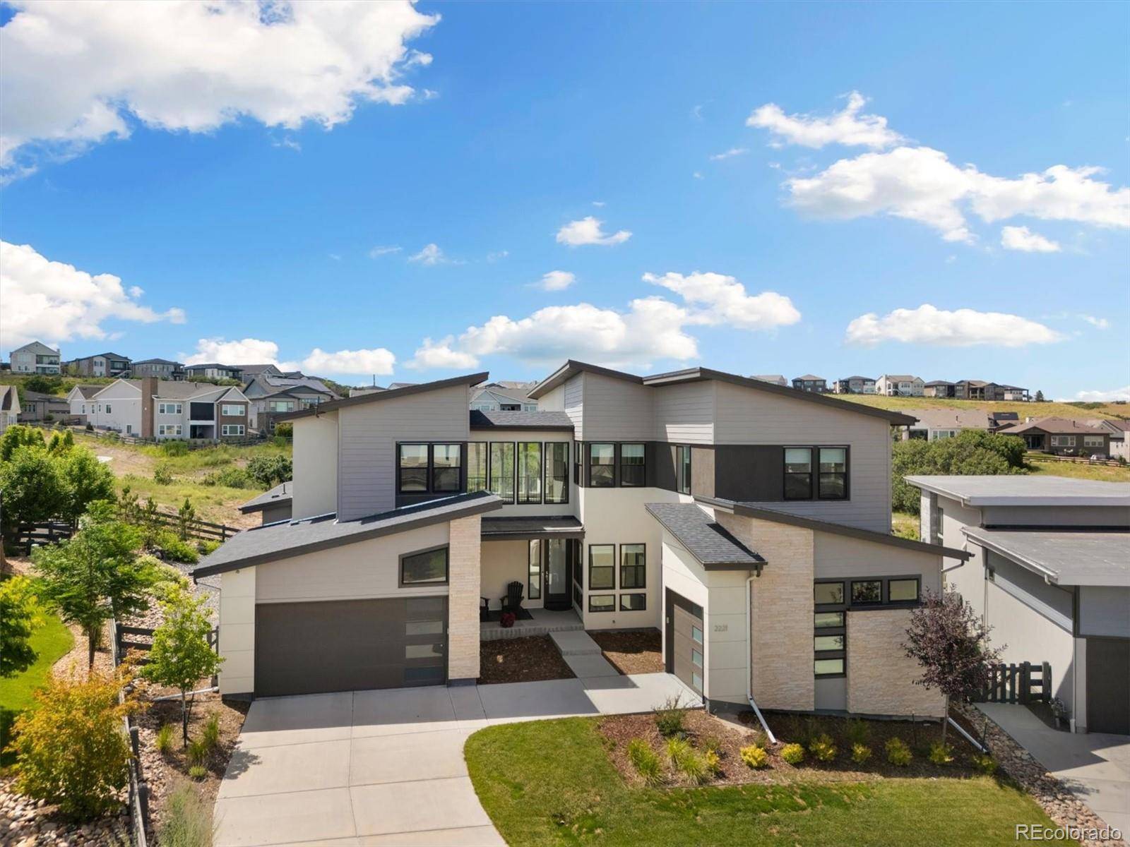 Castle Pines, CO 80108,2221 Rim Ridge DR