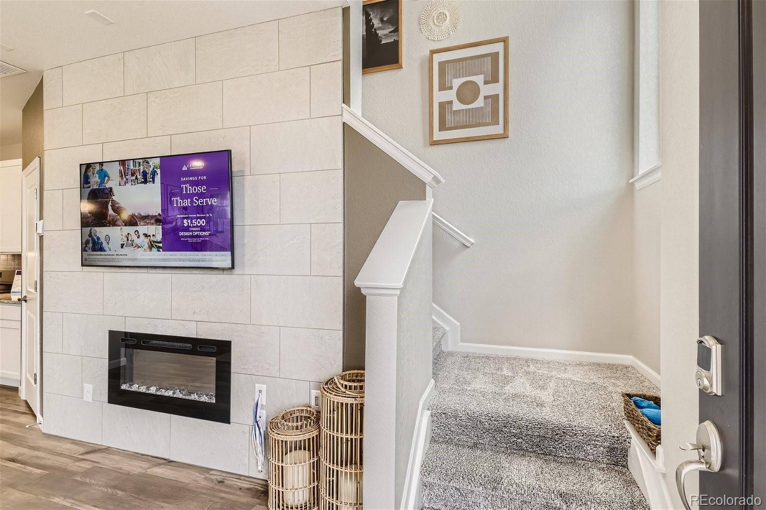 Castle Pines, CO 80108,6872 Huddersfield LN