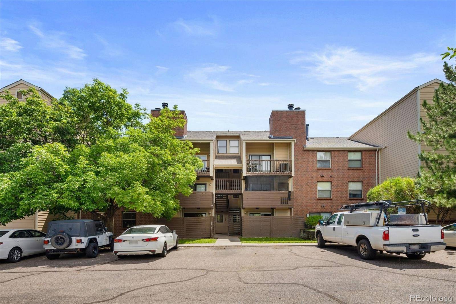 Aurora, CO 80017,15594 E Arizona AVE #104