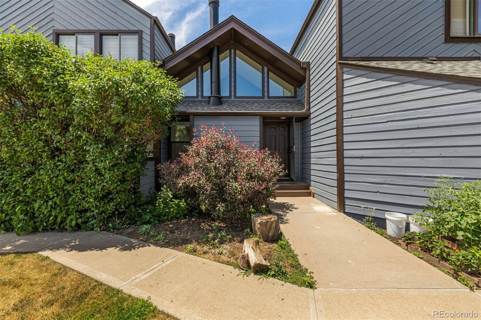 Lakewood, CO 80227,8855 W Yale AVE
