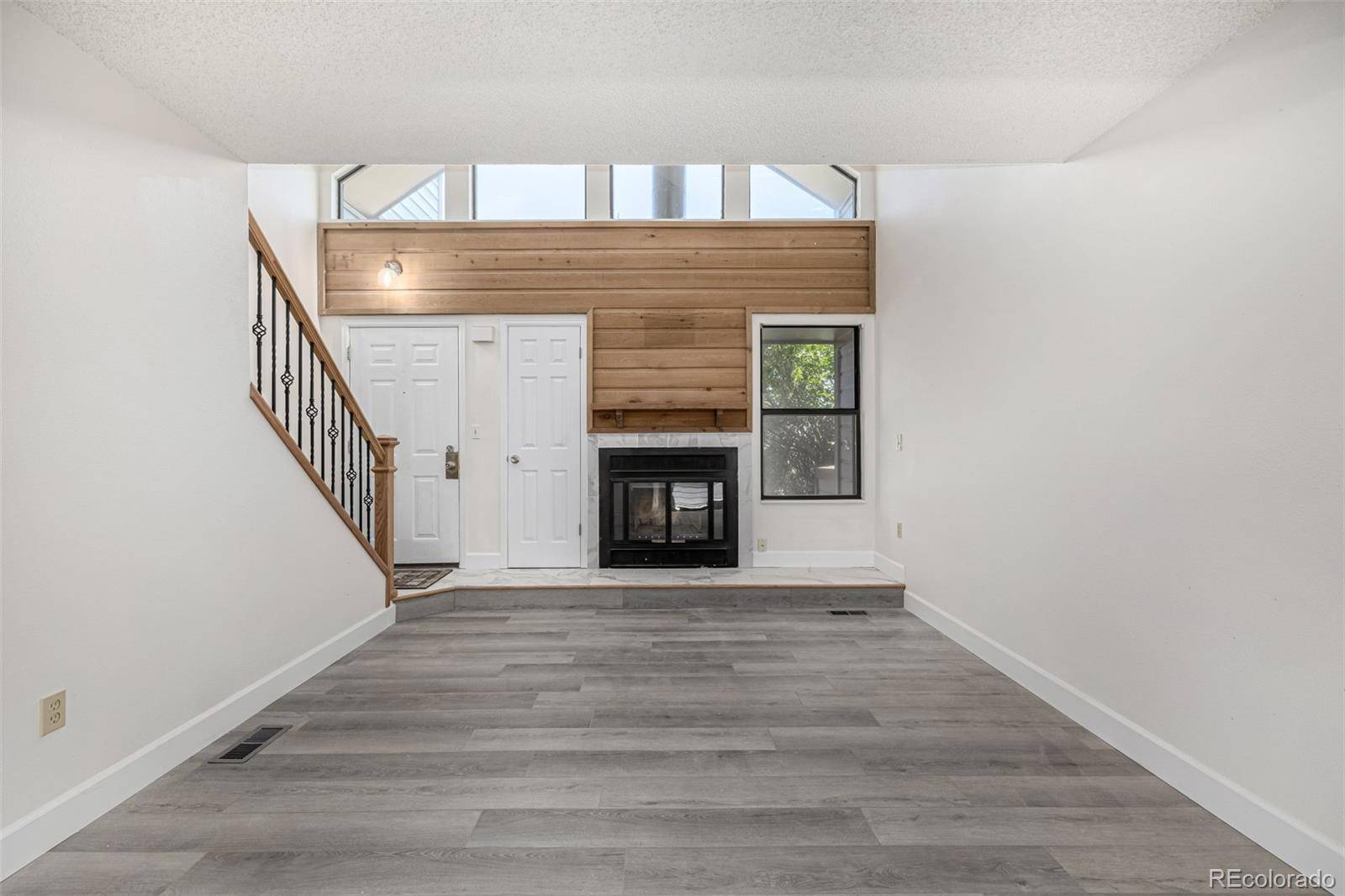Lakewood, CO 80227,8855 W Yale AVE