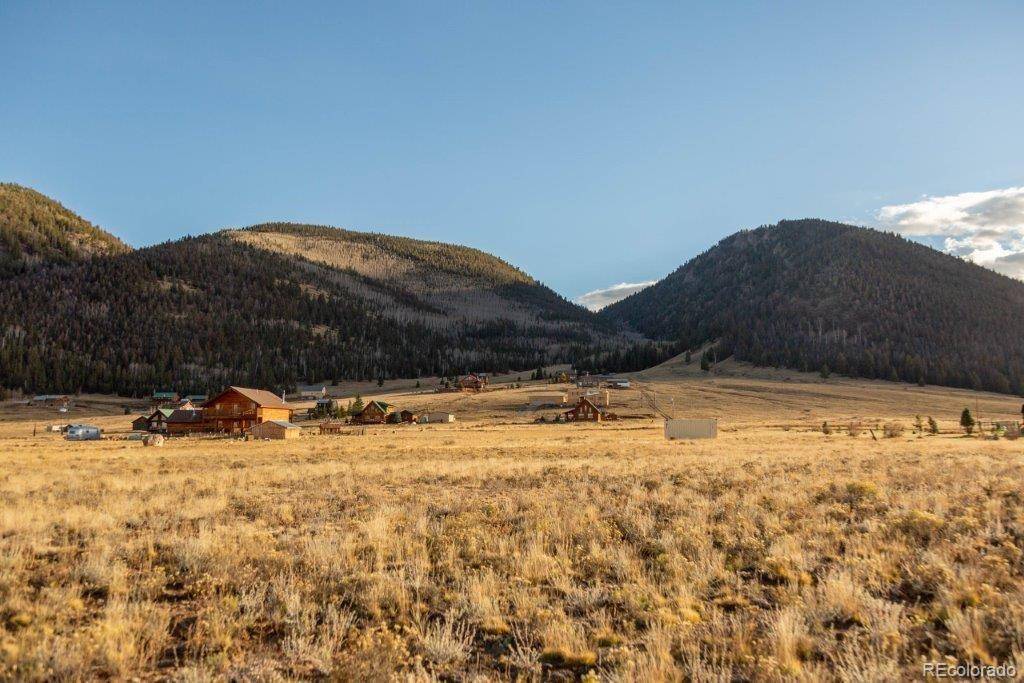 Creede, CO 81130,128 Antelope RD