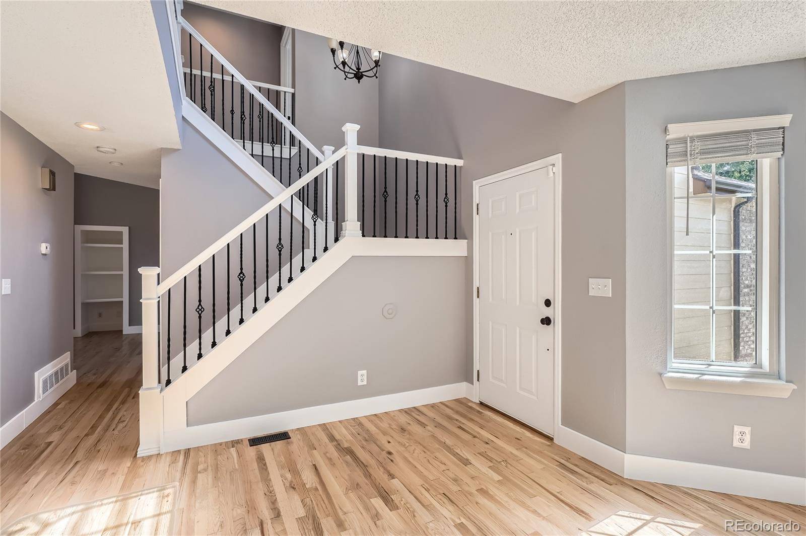 Centennial, CO 80015,5370 S Jebel ST
