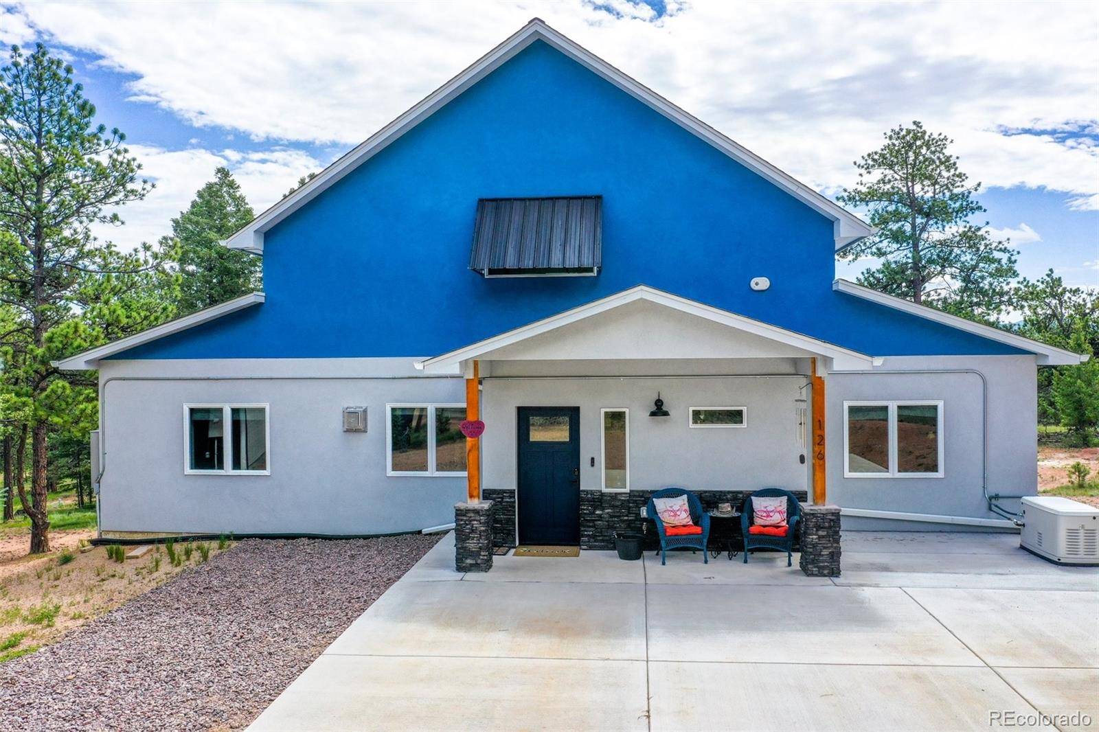 Florissant, CO 80816,126 Rainier DR