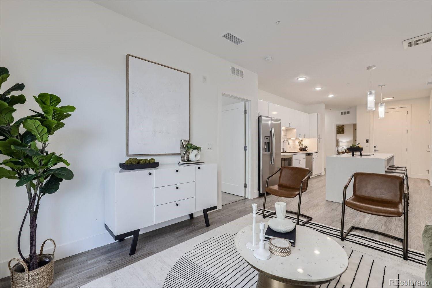 Englewood, CO 80113,3500 S Corona ST #407