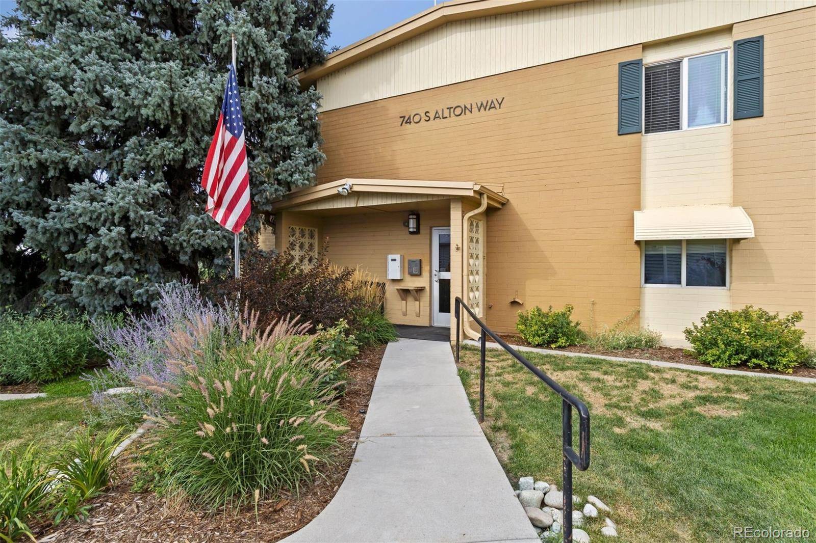 Denver, CO 80247,740 S Alton WAY #12A