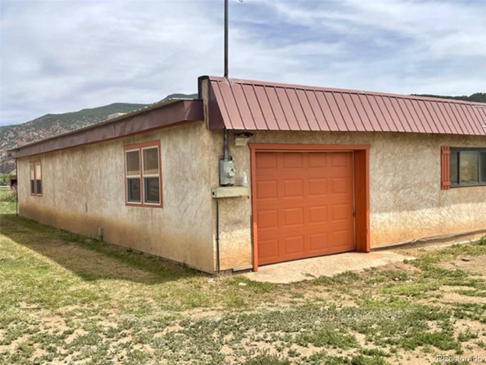 Howard, CO 81233,8180 US Highway 50