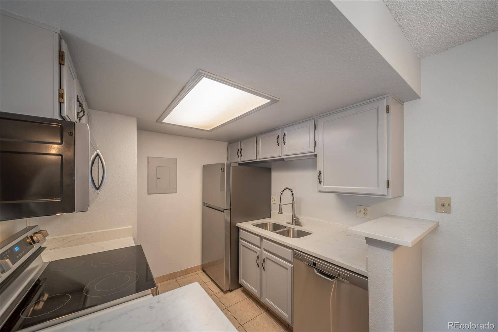 Aurora, CO 80017,923 S Zeno WAY #206