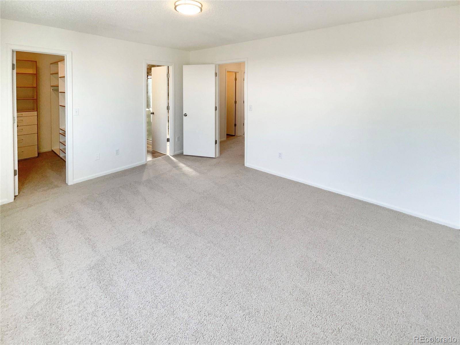 Denver, CO 80249,19370 E 40th PL