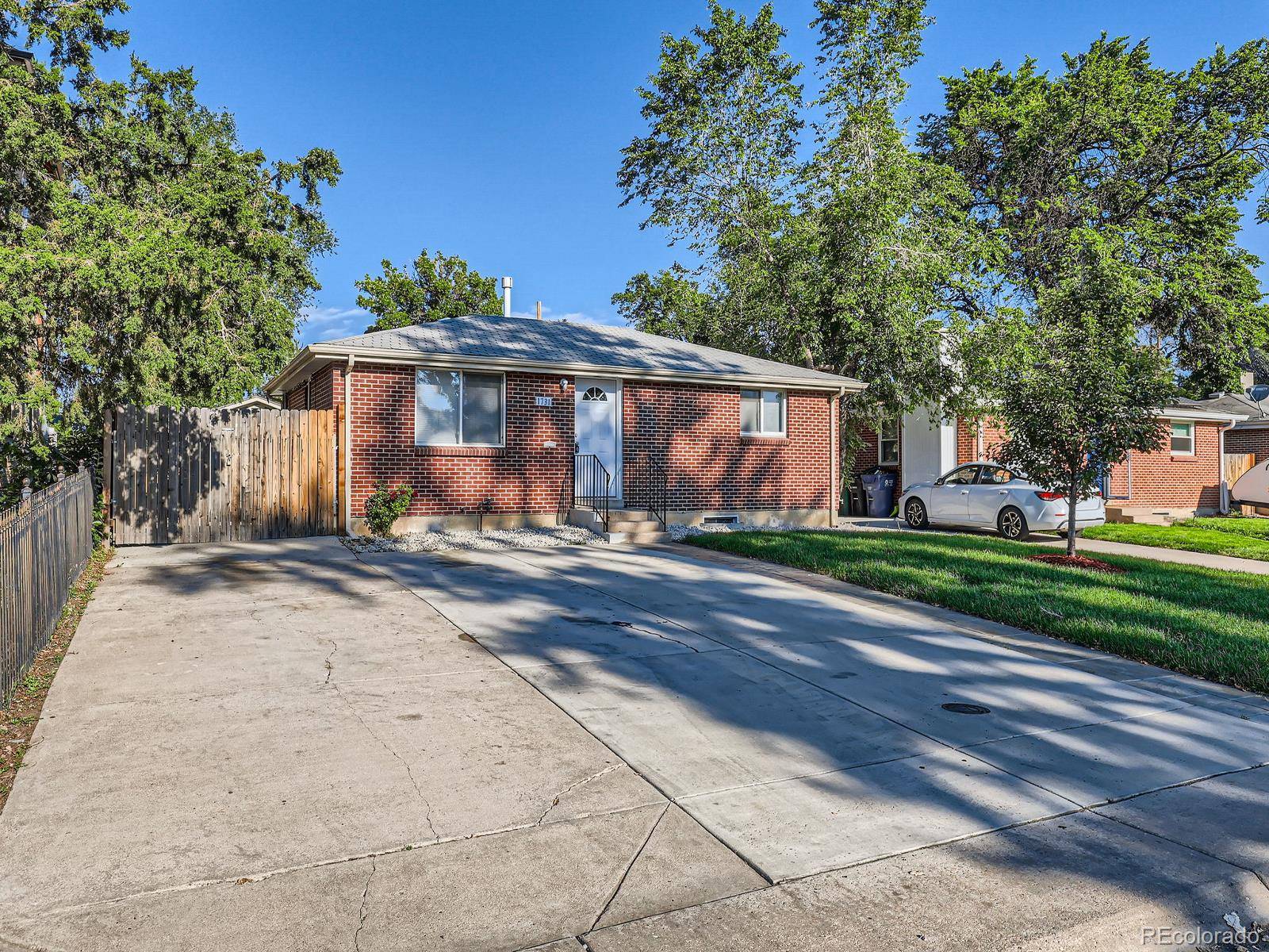 Denver, CO 80220,1731 Uinta ST
