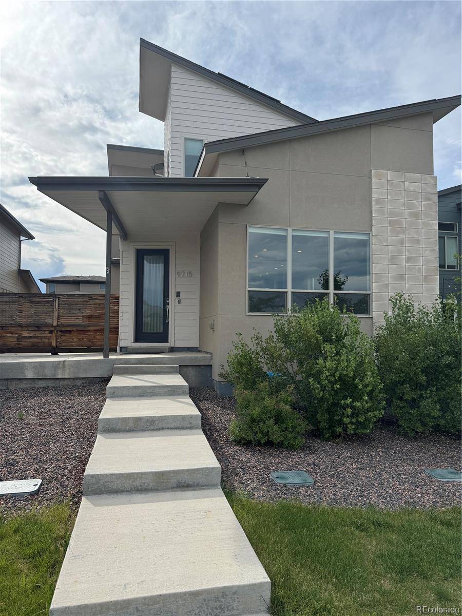 Littleton, CO 80125,9715 Taylor River CIR