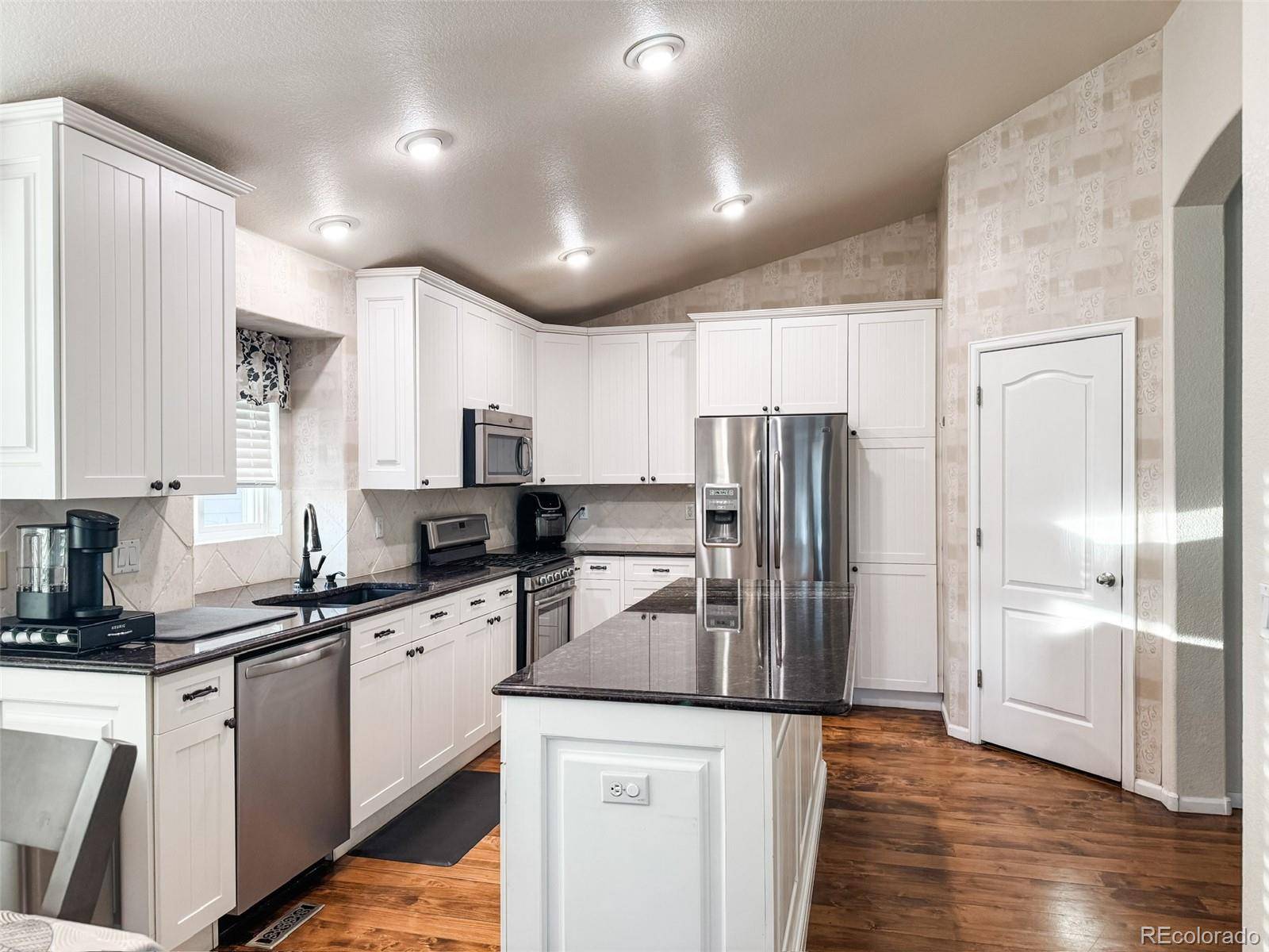 Castle Pines, CO 80108,6686 Solana DR