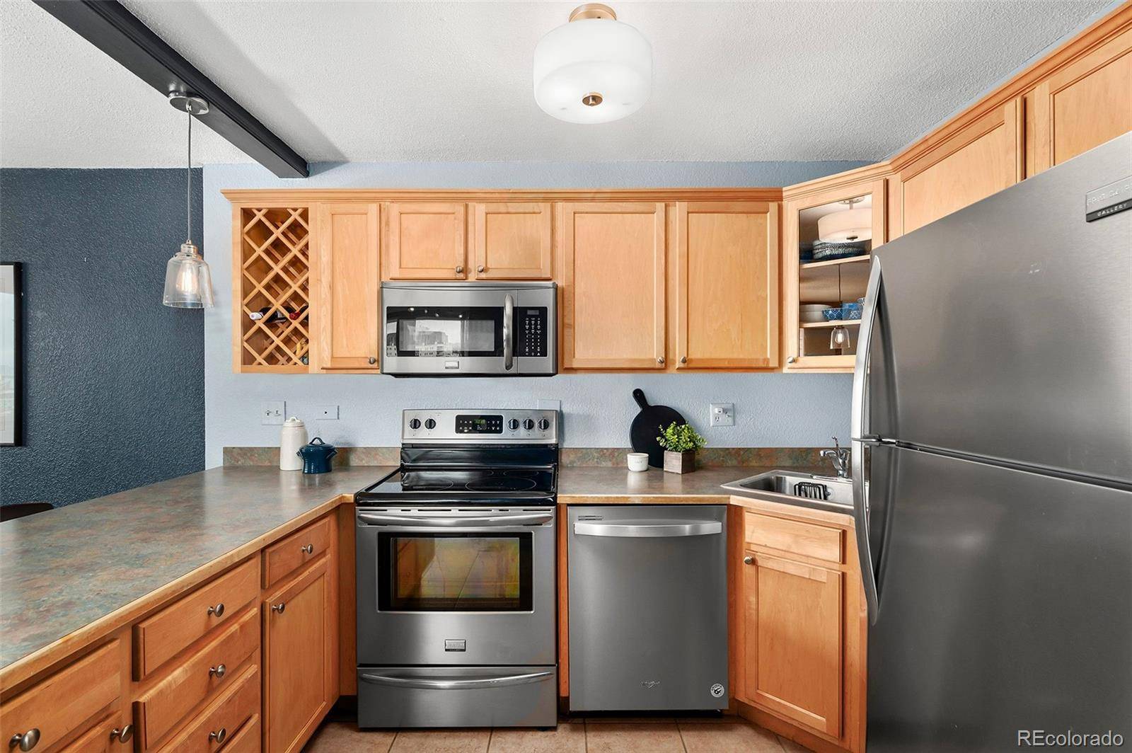 Denver, CO 80203,909 N Logan ST #8F