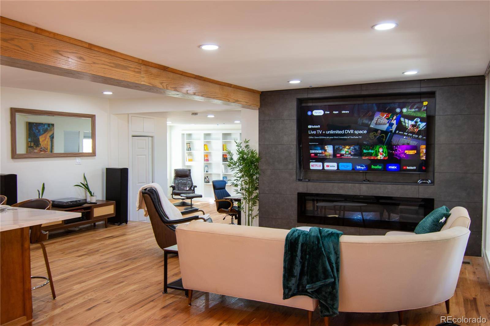 Lakewood, CO 80215,8950 W 26th