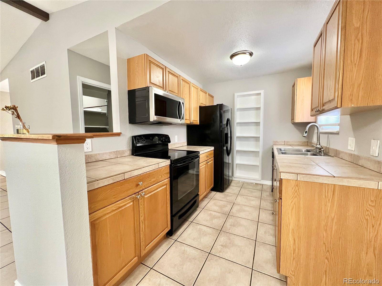 Aurora, CO 80013,4065 S Richfield ST