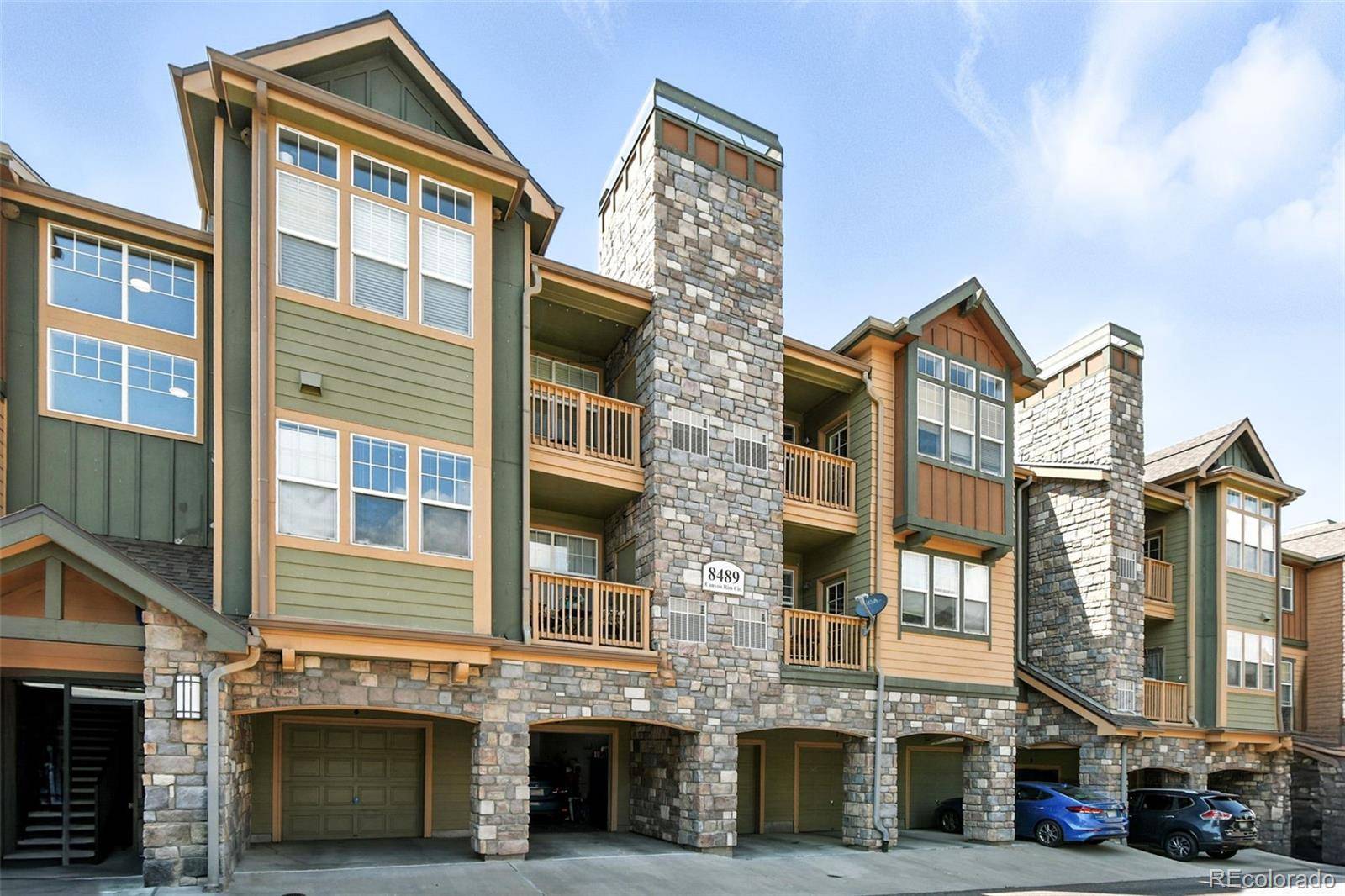 Englewood, CO 80112,8489 Canyon Rim CIR #302