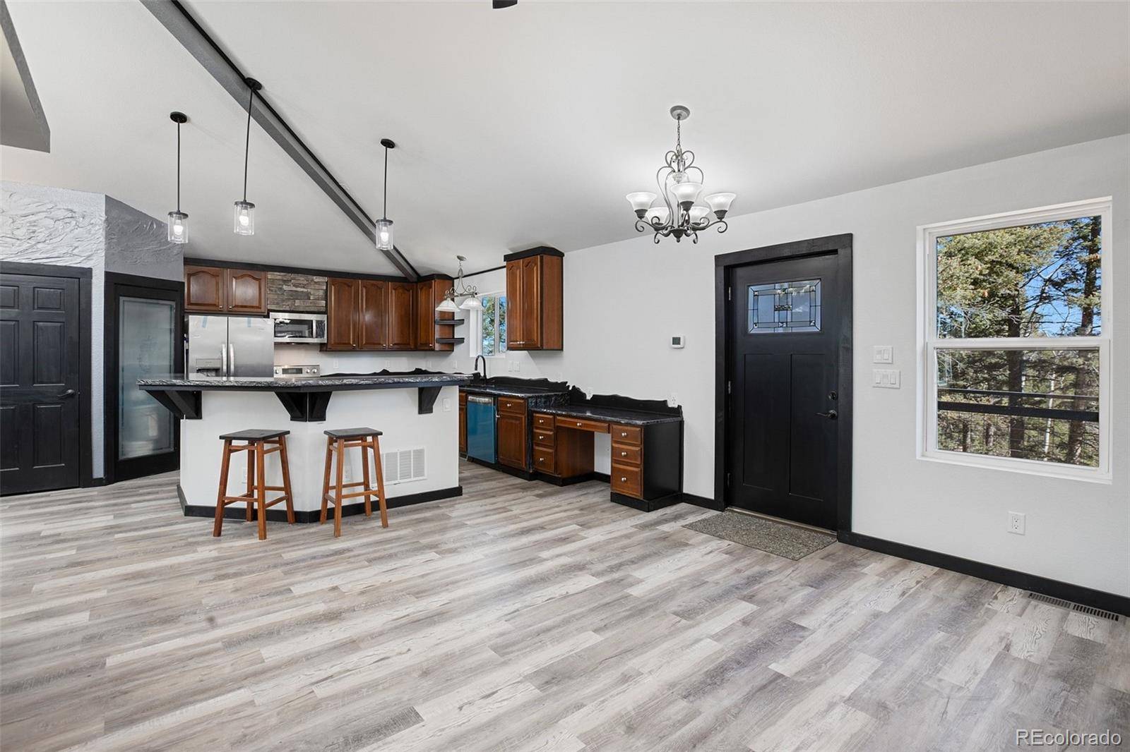 Florissant, CO 80816,69 Mt Powderhorn LN