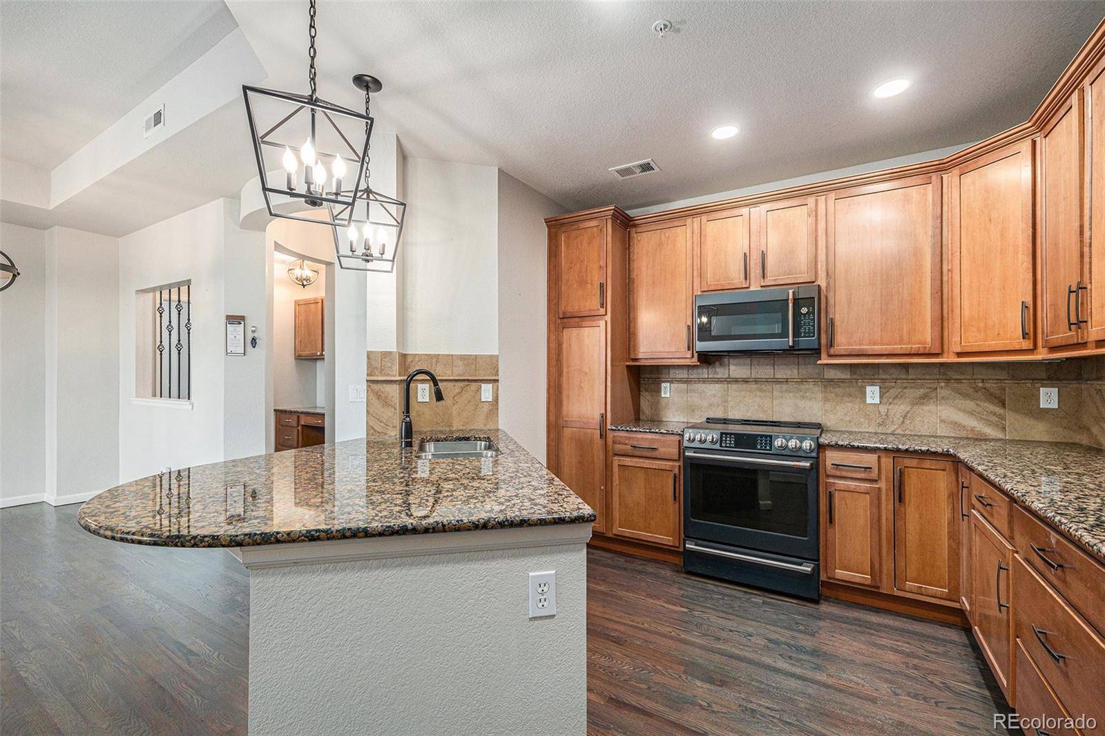 Englewood, CO 80112,7865 Vallagio LN #308