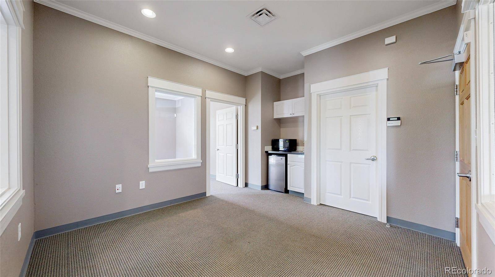Englewood, CO 80112,68 Inverness LN #102