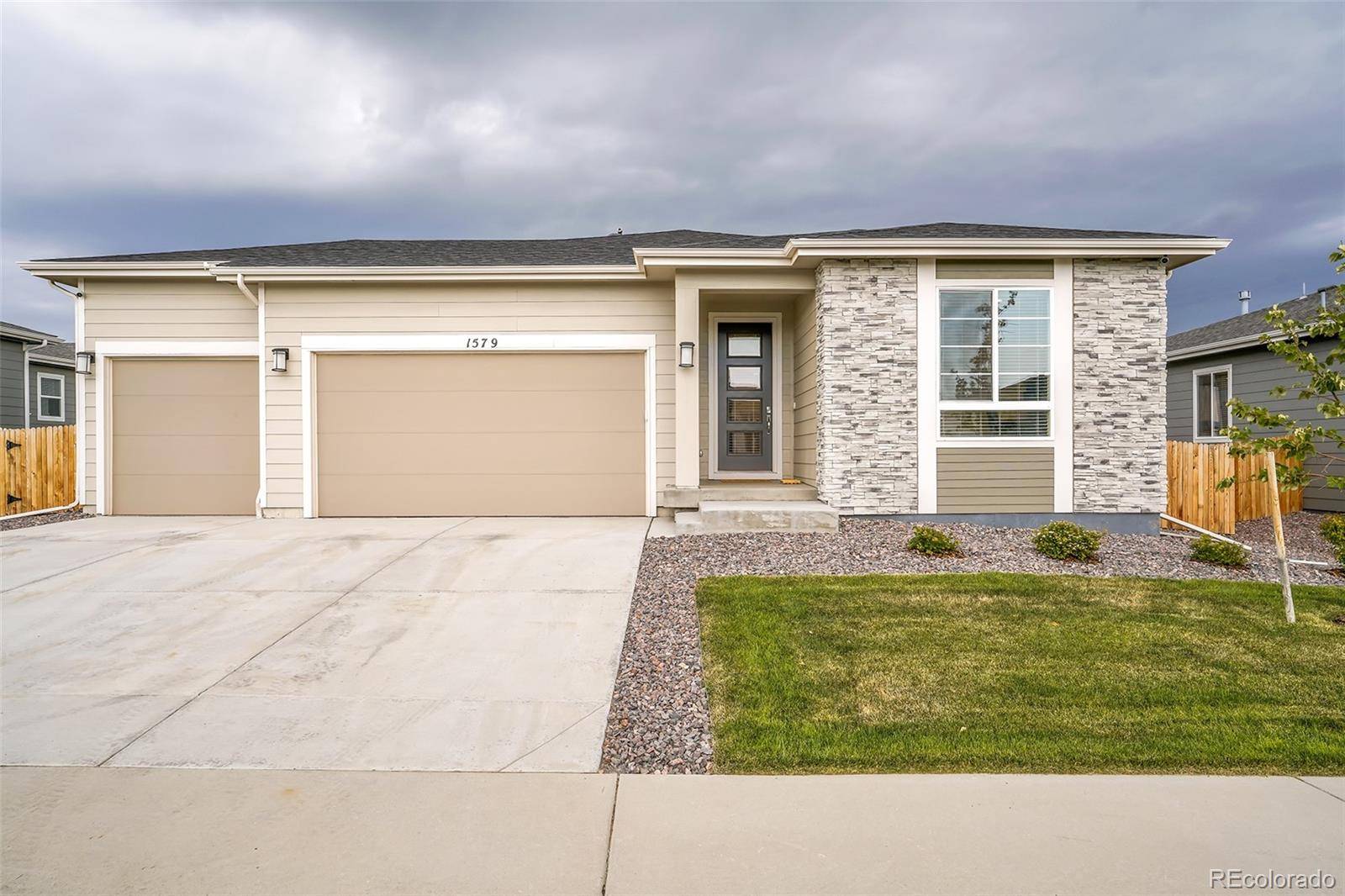 Castle Rock, CO 80104,1579 Maggie Mae LN