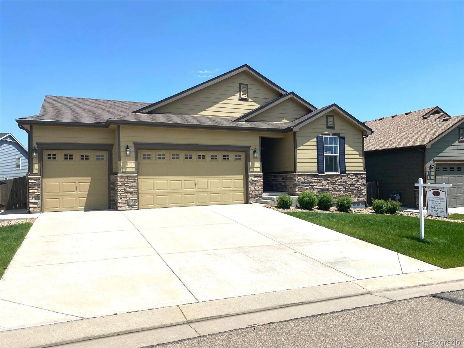 Dacono, CO 80514,3236 Sweetgrass Pkwy