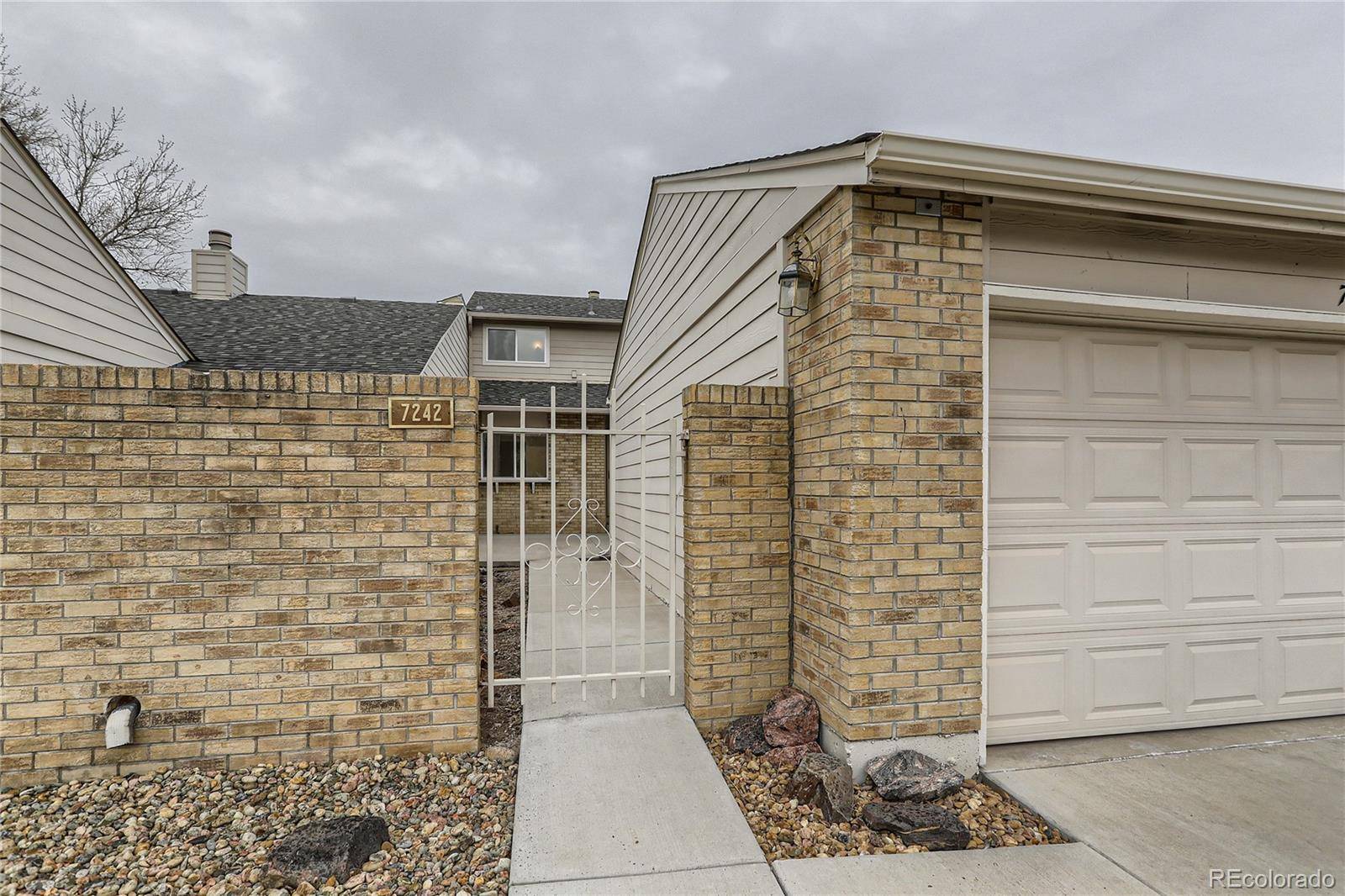 Centennial, CO 80122,7242 S Vine CT