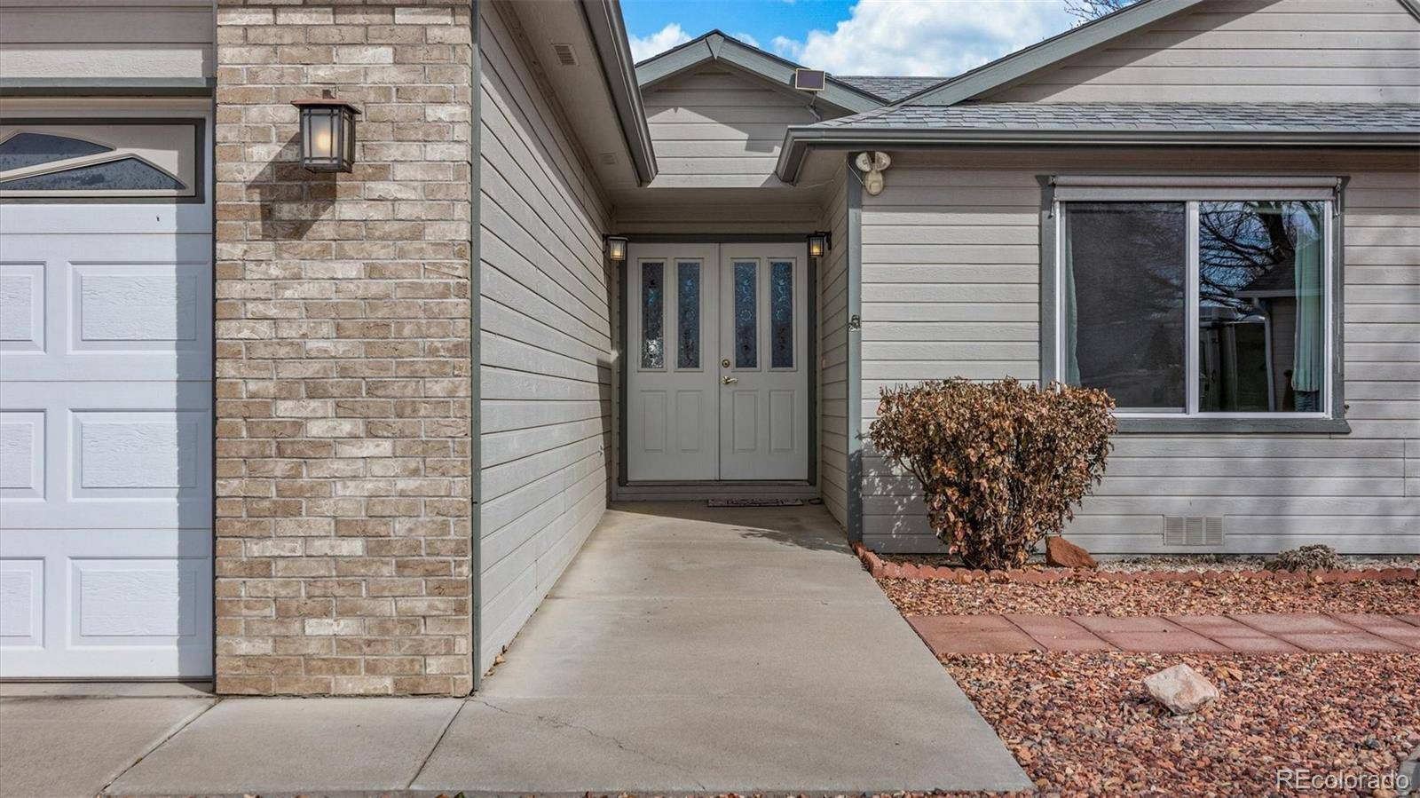 Grand Junction, CO 81504,574 1/2 E Valley DR