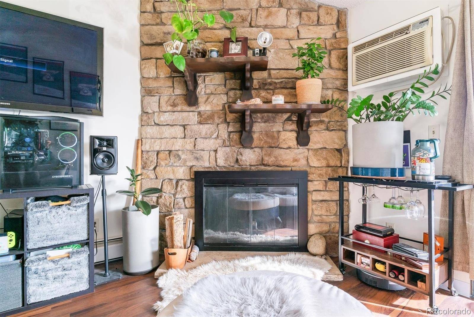 Denver, CO 80247,10150 E Virginia AVE #19-303