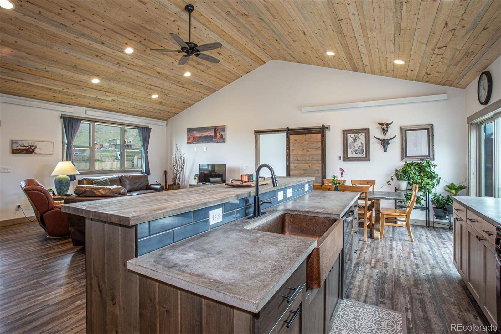 Silverthorne, CO 80498,404 GCR 100