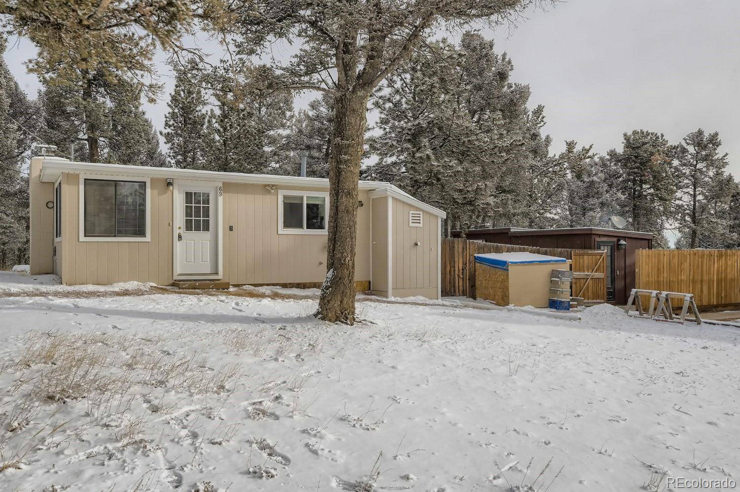 Woodland Park, CO 80863,69 Gentian RD