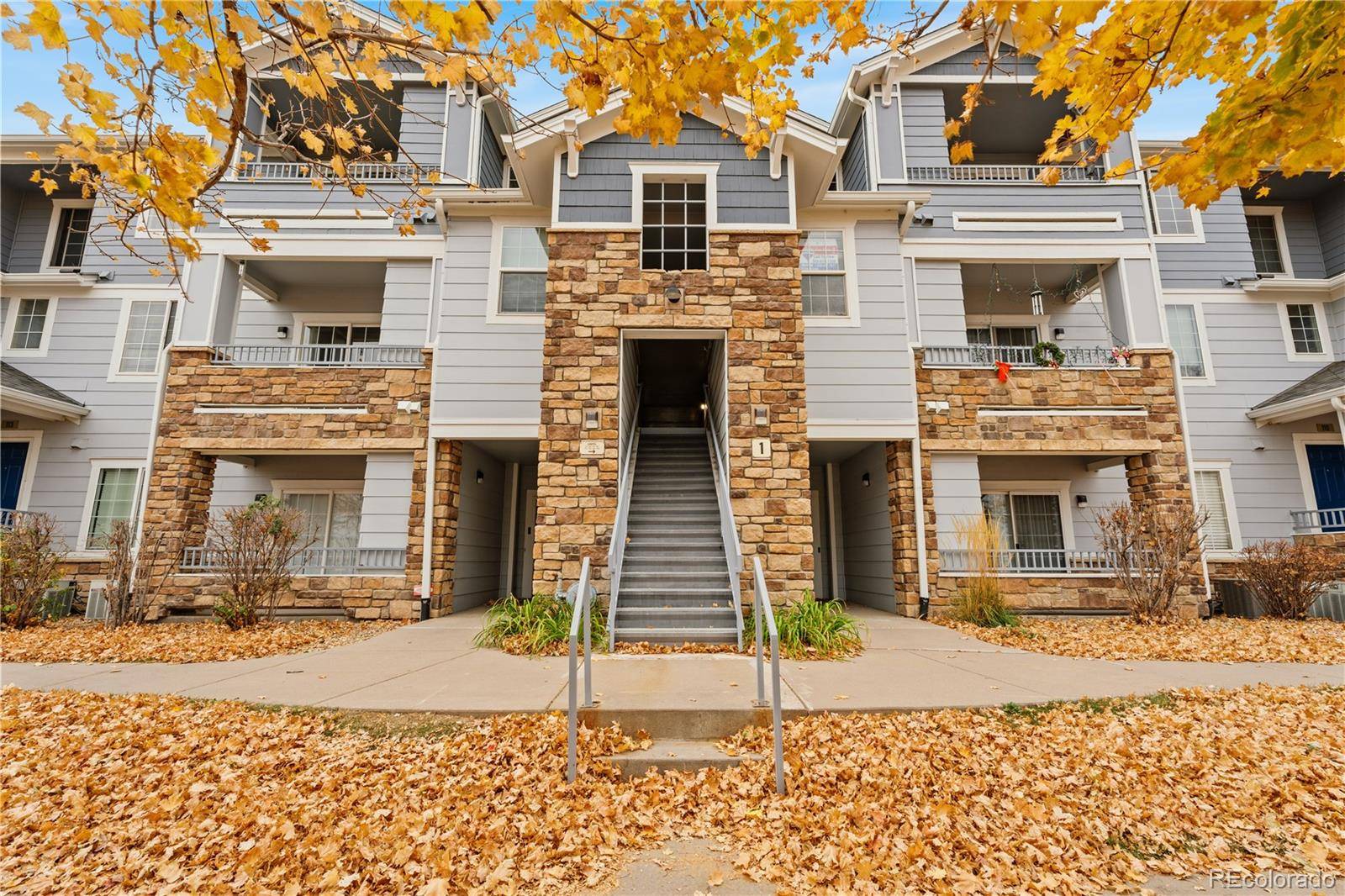 Denver, CO 80239,5255 Memphis ST #112