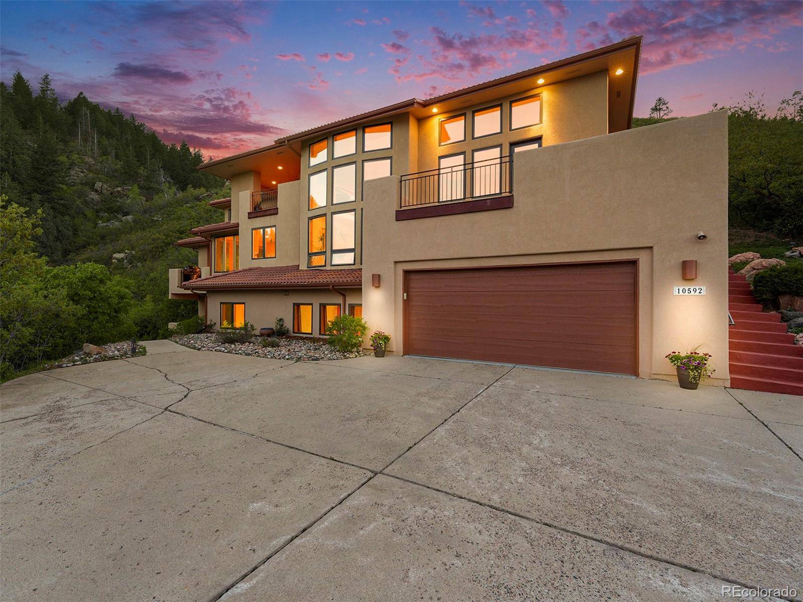 Littleton, CO 80125,10592 Raven RUN