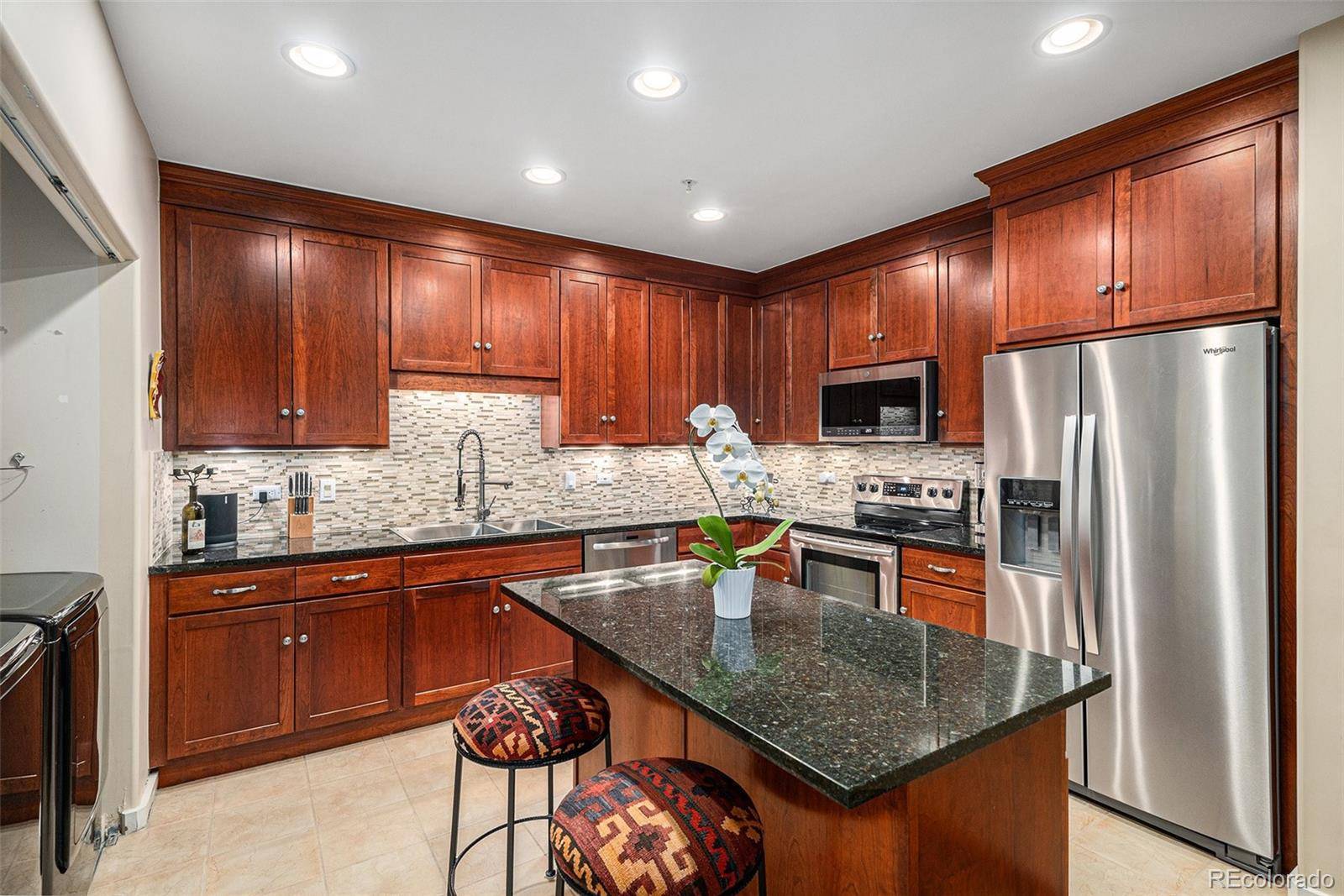 Denver, CO 80237,4875 S Monaco ST #105