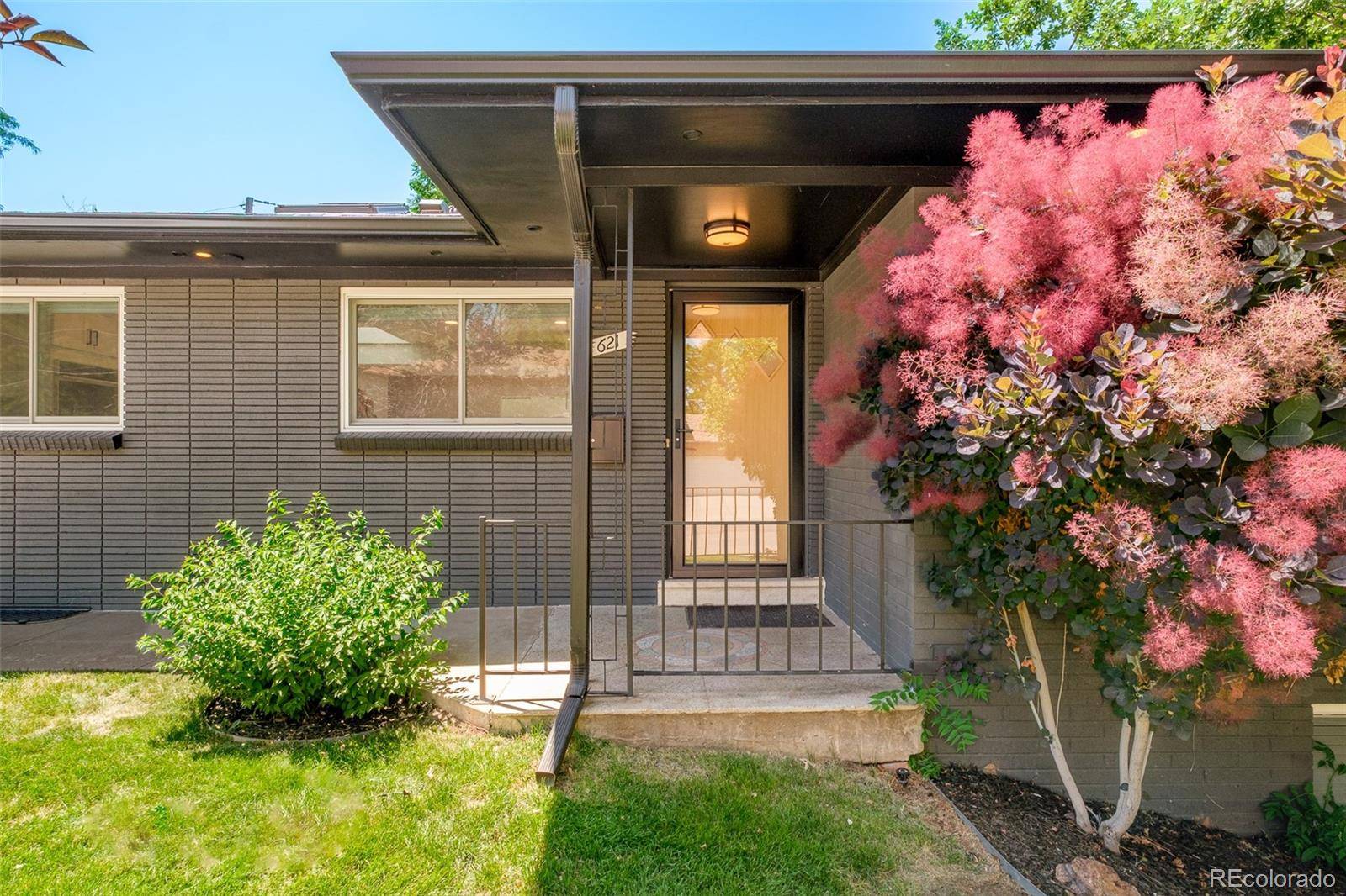 Denver, CO 80209,621 S Harrison LN