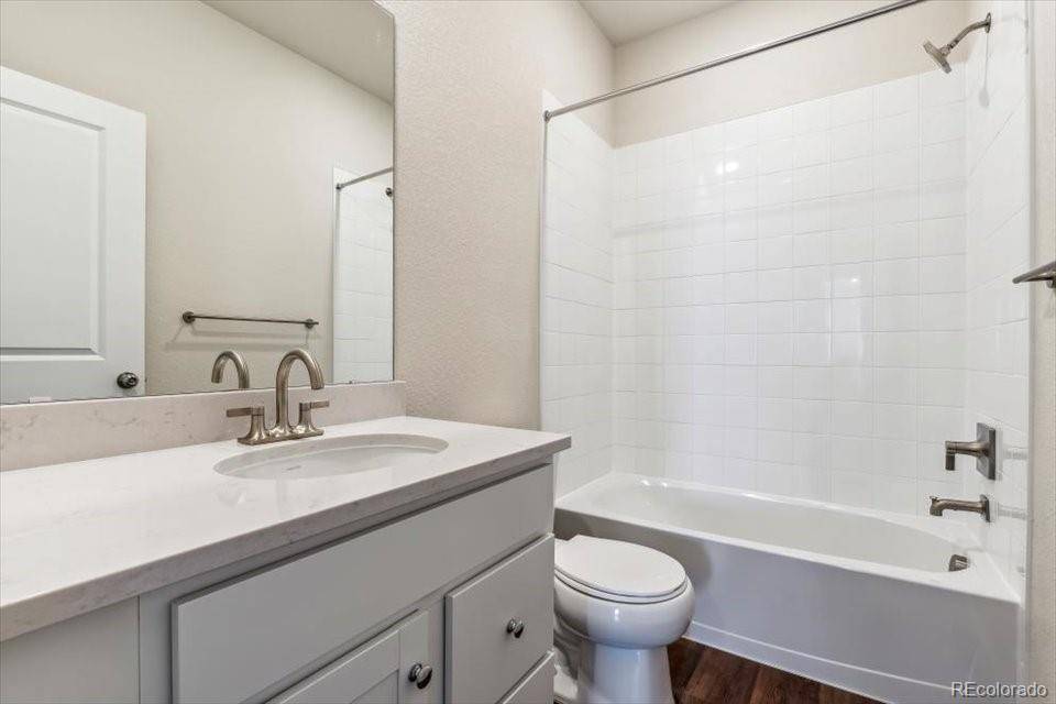 Mead, CO 80504,14366 Heritage DR