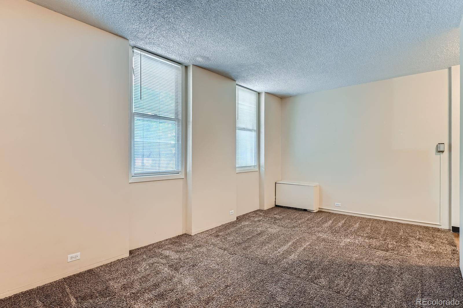 Denver, CO 80210,2225 Buchtel BLVD #105