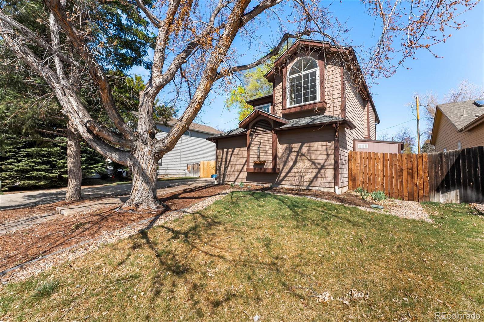 Lakewood, CO 80232,6789 W Oregon AVE