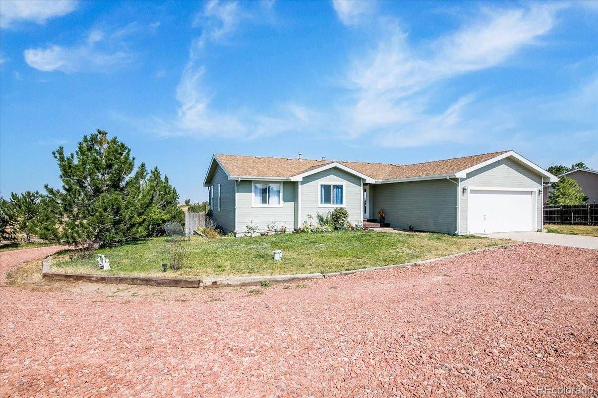 Elizabeth, CO 80107,43328 Midsummer LN