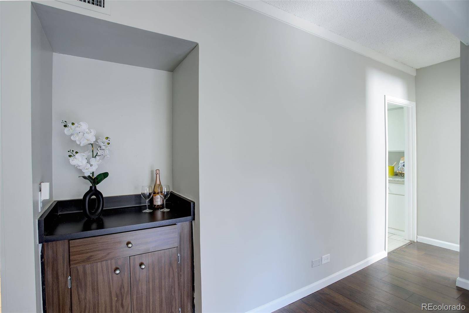 Denver, CO 80231,9995 E Harvard AVE #155