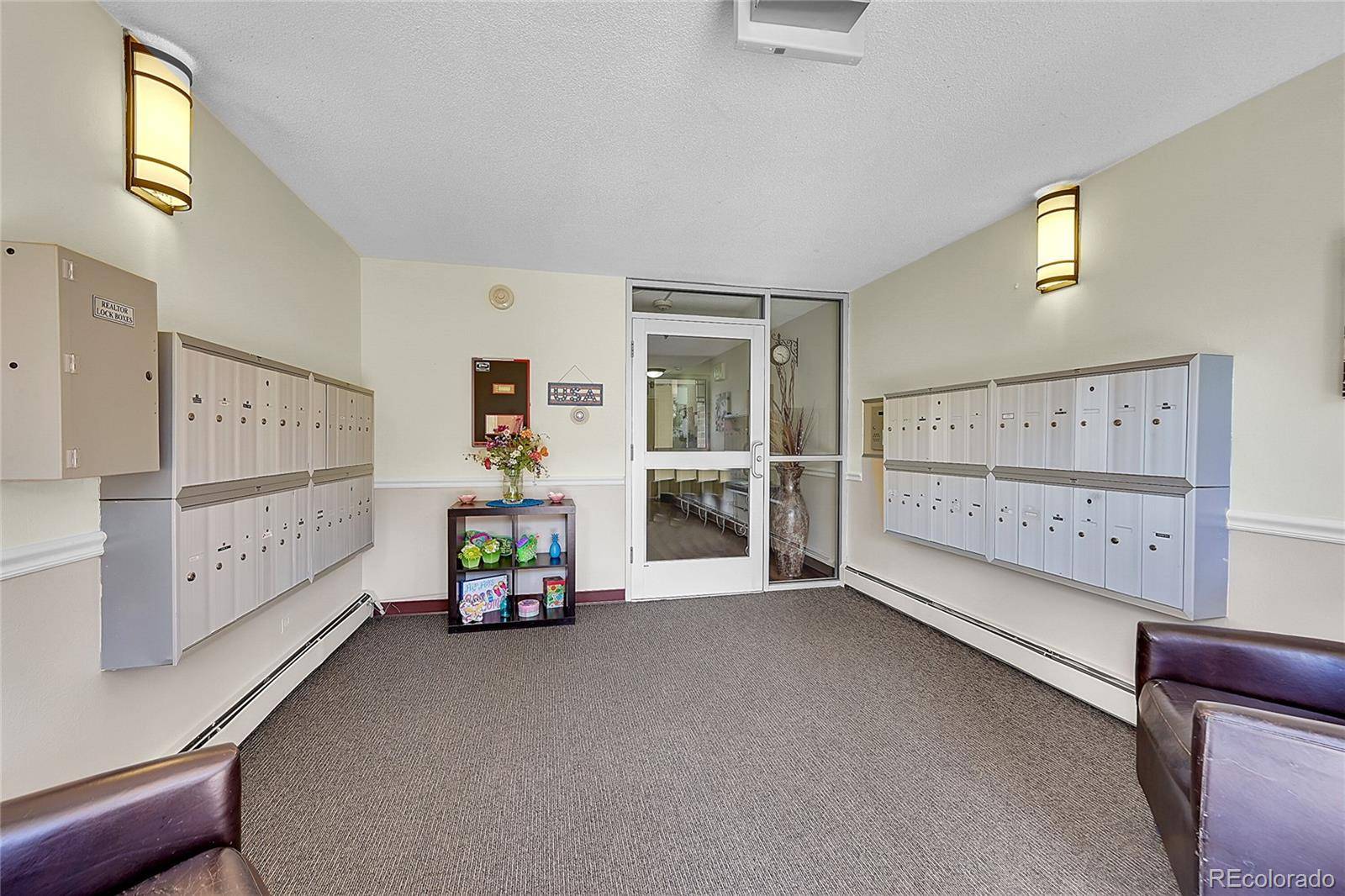 Denver, CO 80247,635 S Alton WAY #6A