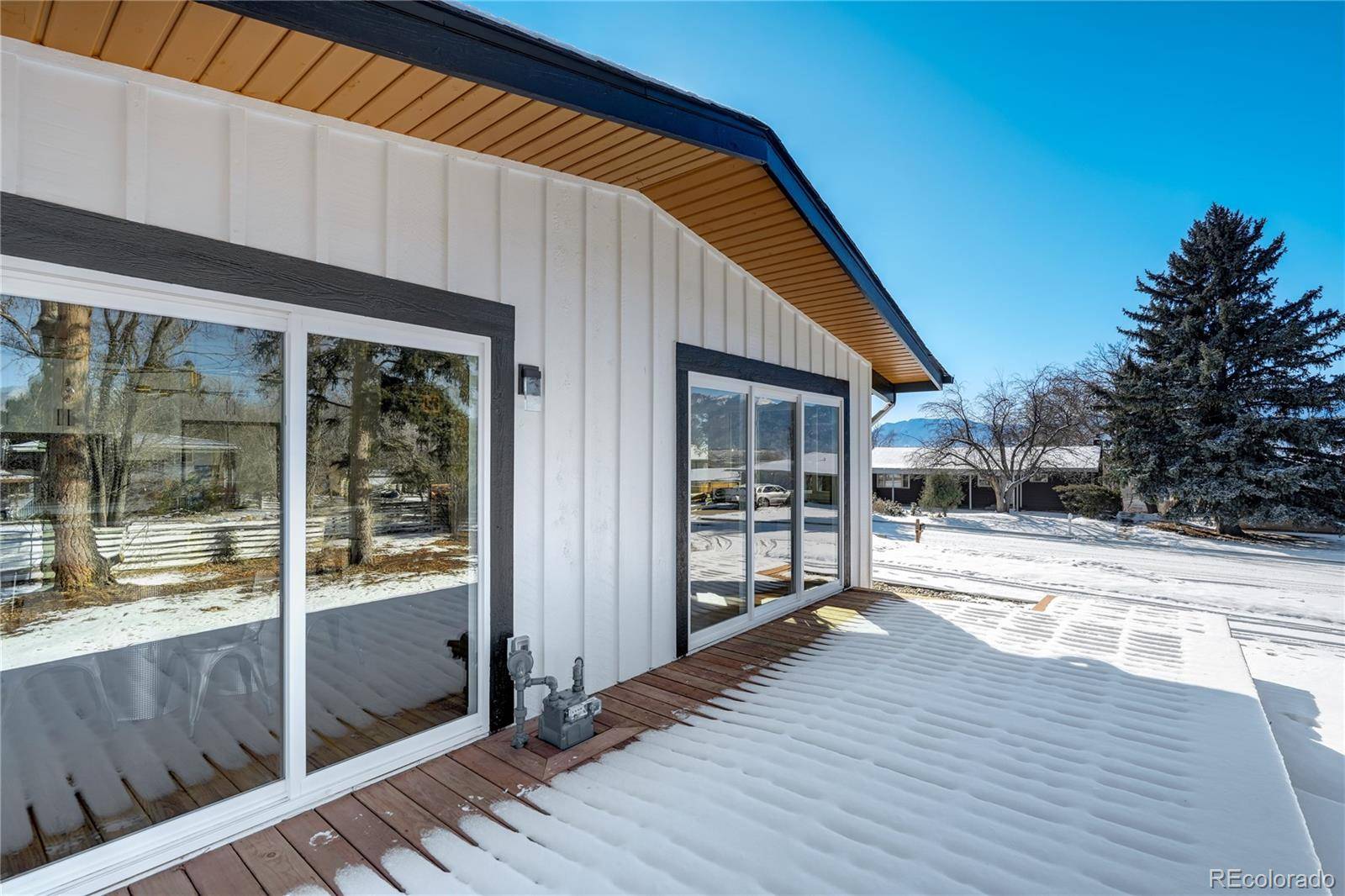 Colorado Springs, CO 80907,1424 Columbine RD