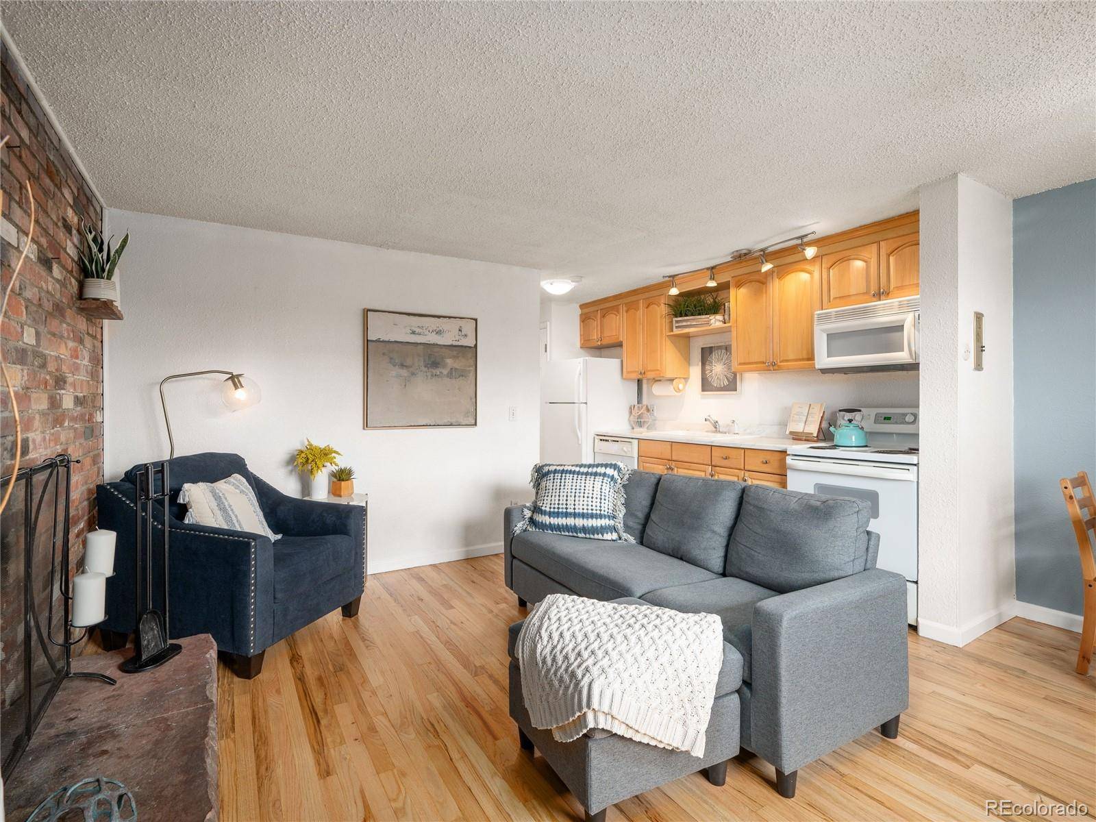 Denver, CO 80209,155 S Pennsylvania ST #310