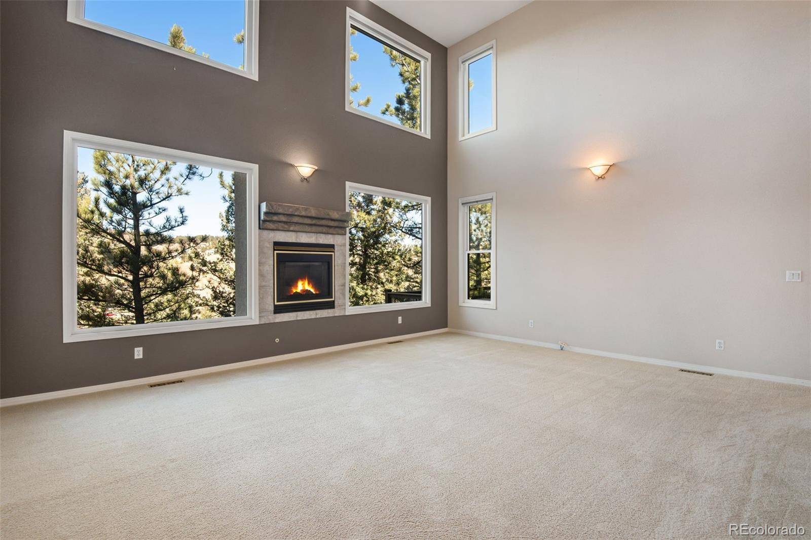 Golden, CO 80401,22141 Chippewa Ln