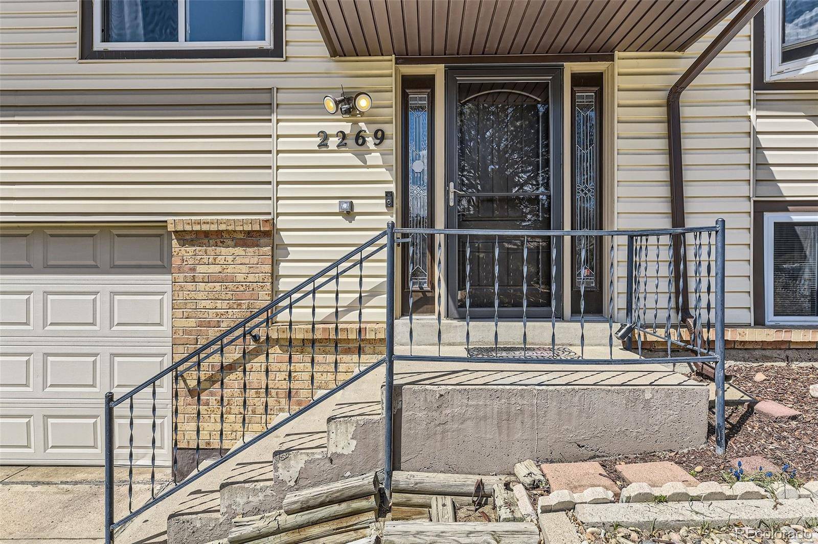 Lakewood, CO 80228,2269 S Yank CT