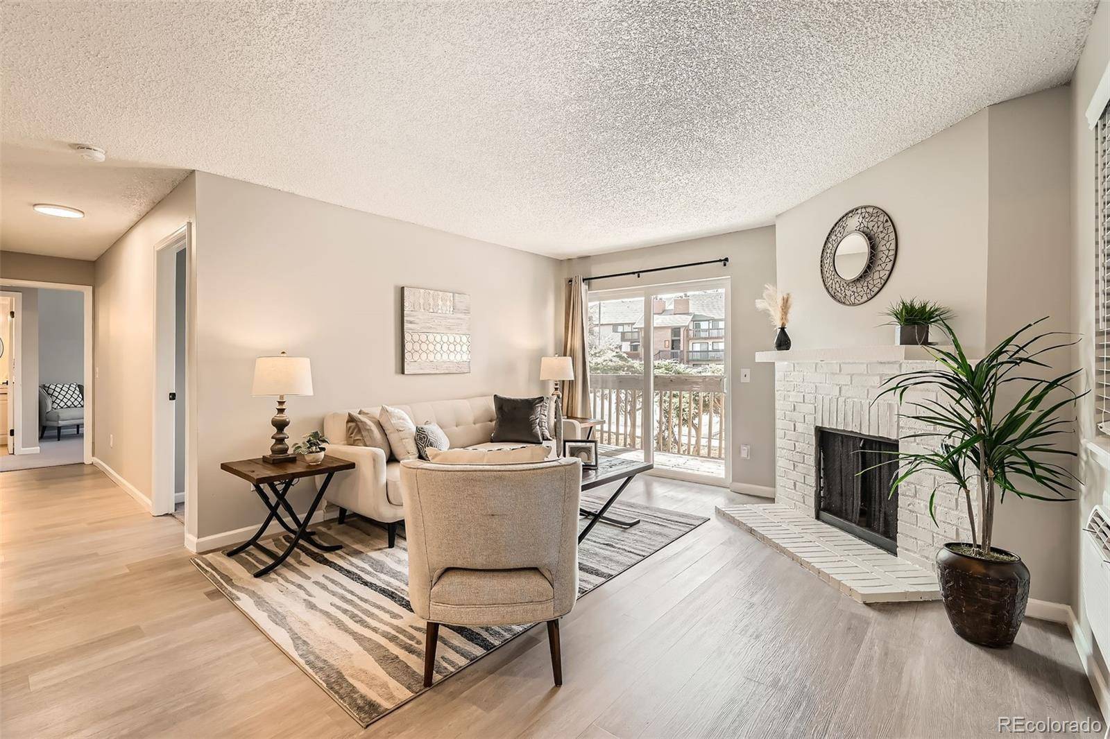 Aurora, CO 80011,14602 E 2nd AVE #200C