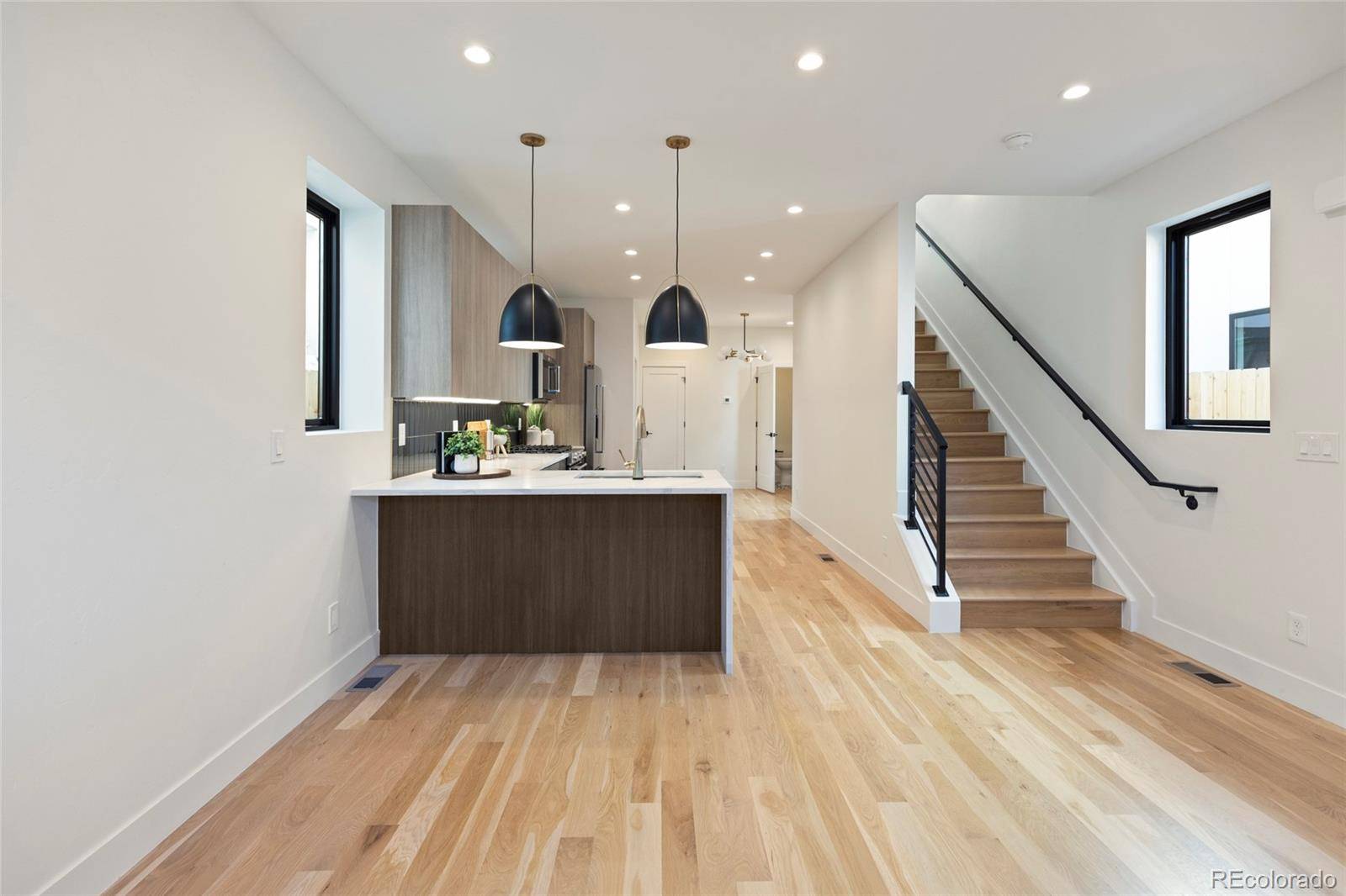 Denver, CO 80204,1713 Grove ST