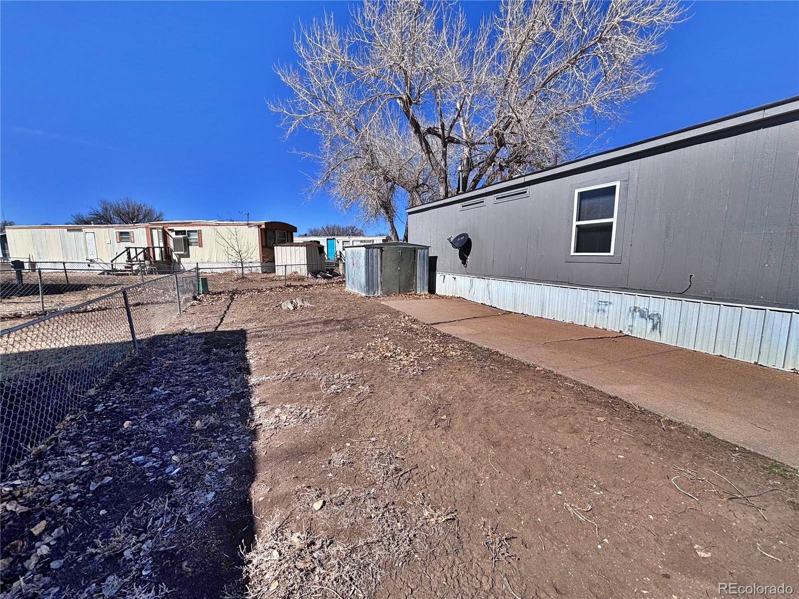 La Junta, CO 81050,1206 Holt LN