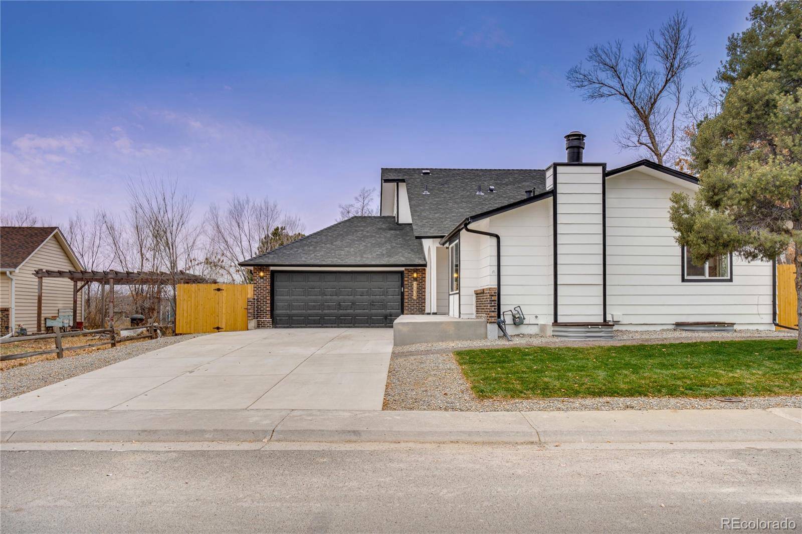 Arvada, CO 80003,7234 Eaton CIR