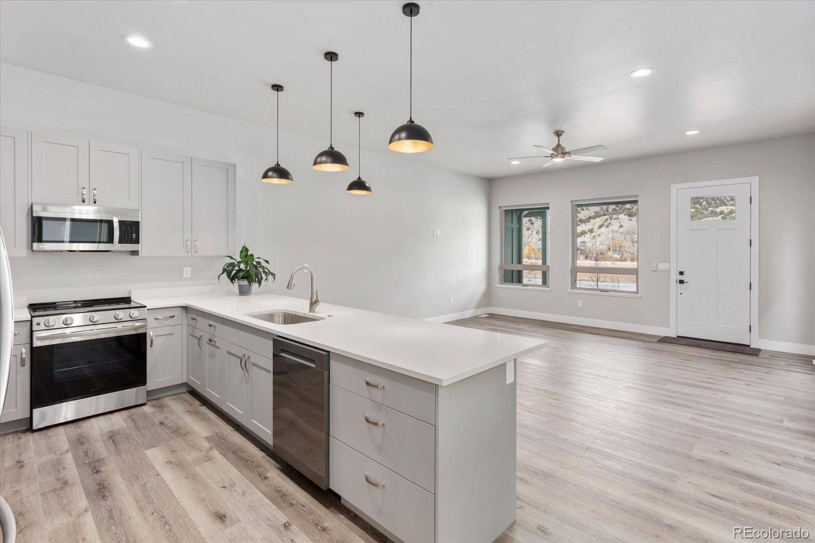 Salida, CO 81201,128 Southside LOOP
