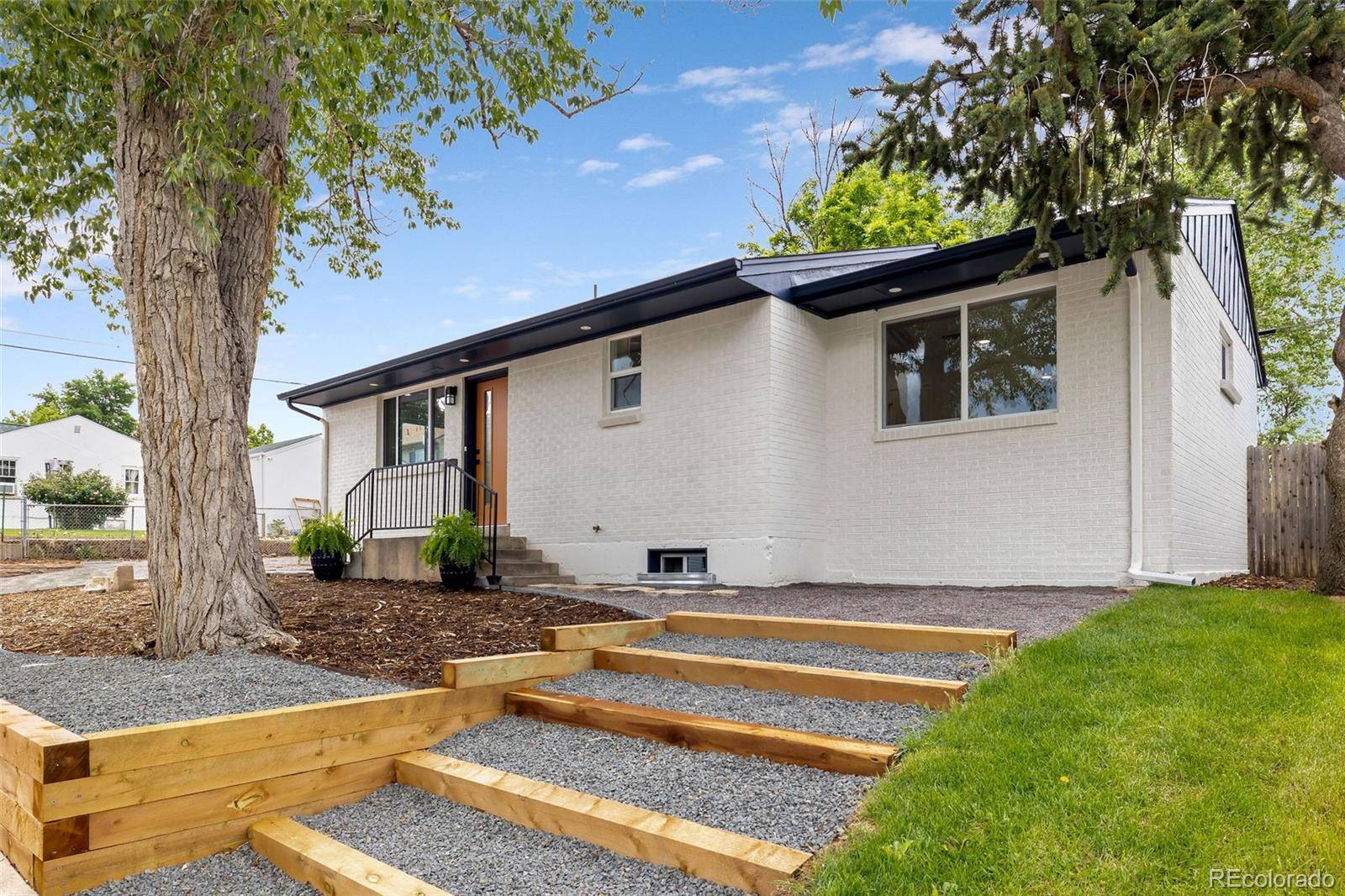Littleton, CO 80120,5573 S Huron ST